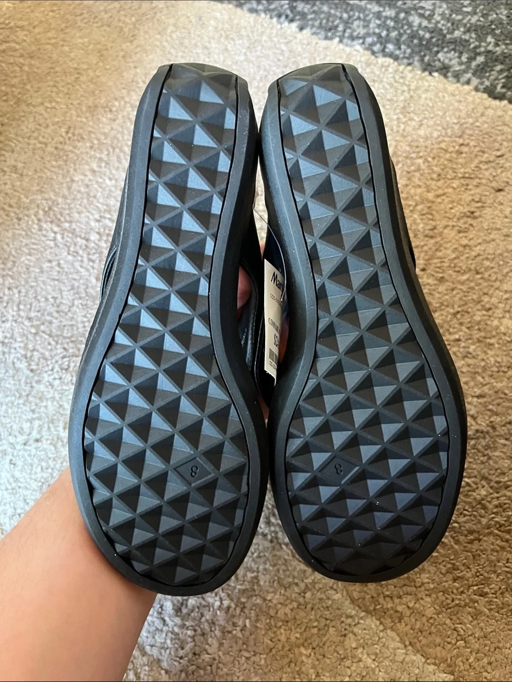 NWT AEROSOLES Black Leather Sandals